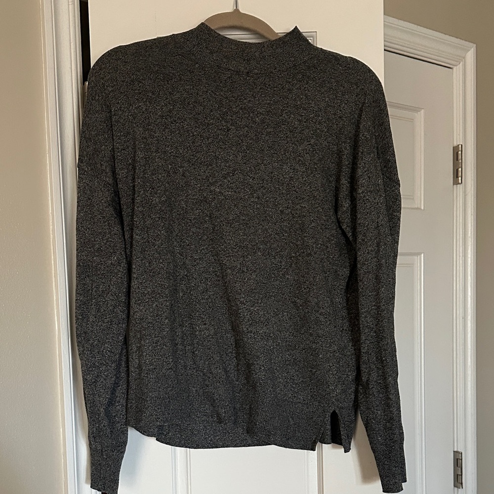 Women’s Gray Sweater